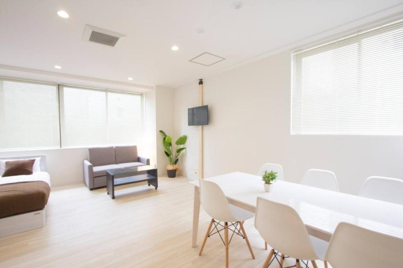 Cozy And Convenient Royal Heights *